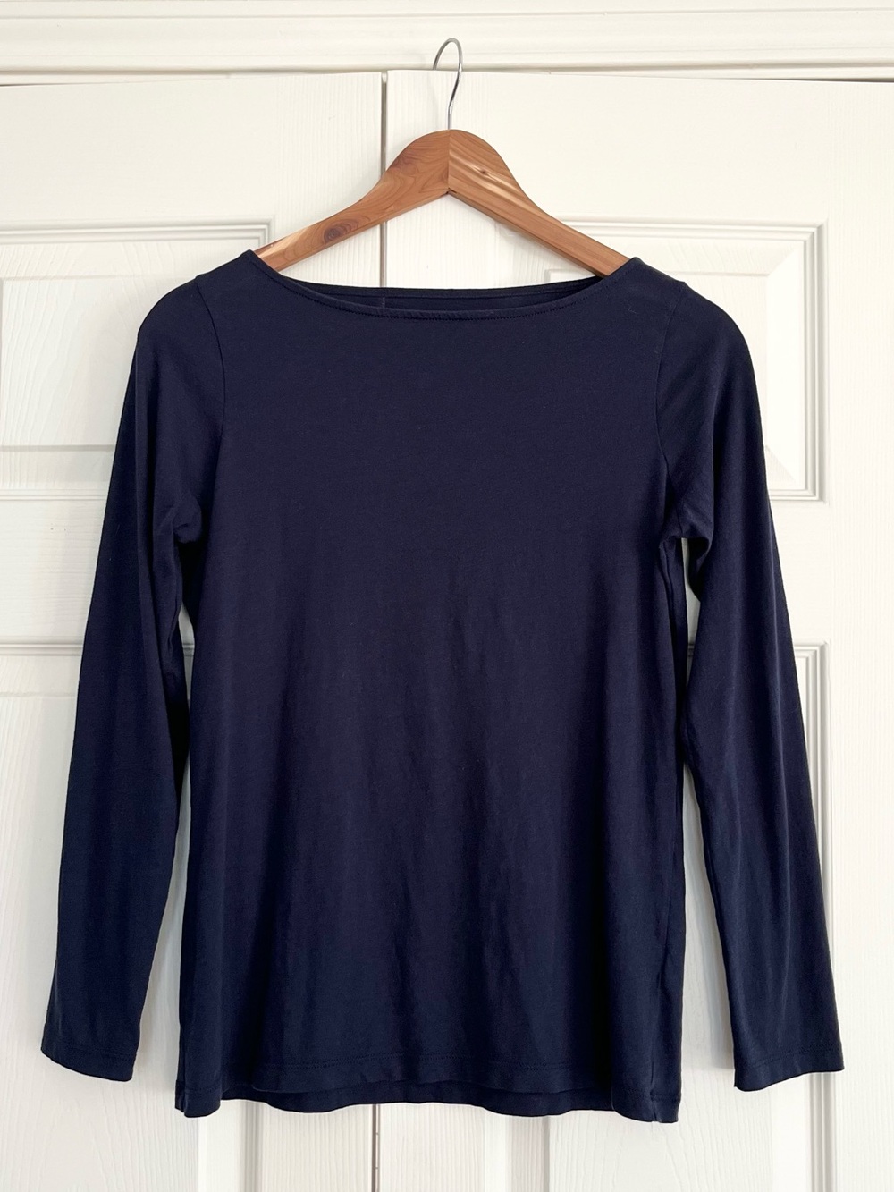 ANN MASHBURN Navy Long-Sleeved Boatneck Tee in 100% Pima Cotton